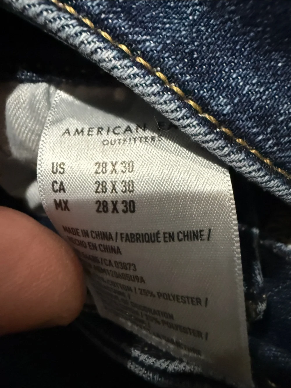 American Eagle Outfitters Men’s Slim Straight Jeans in Indigo Wash